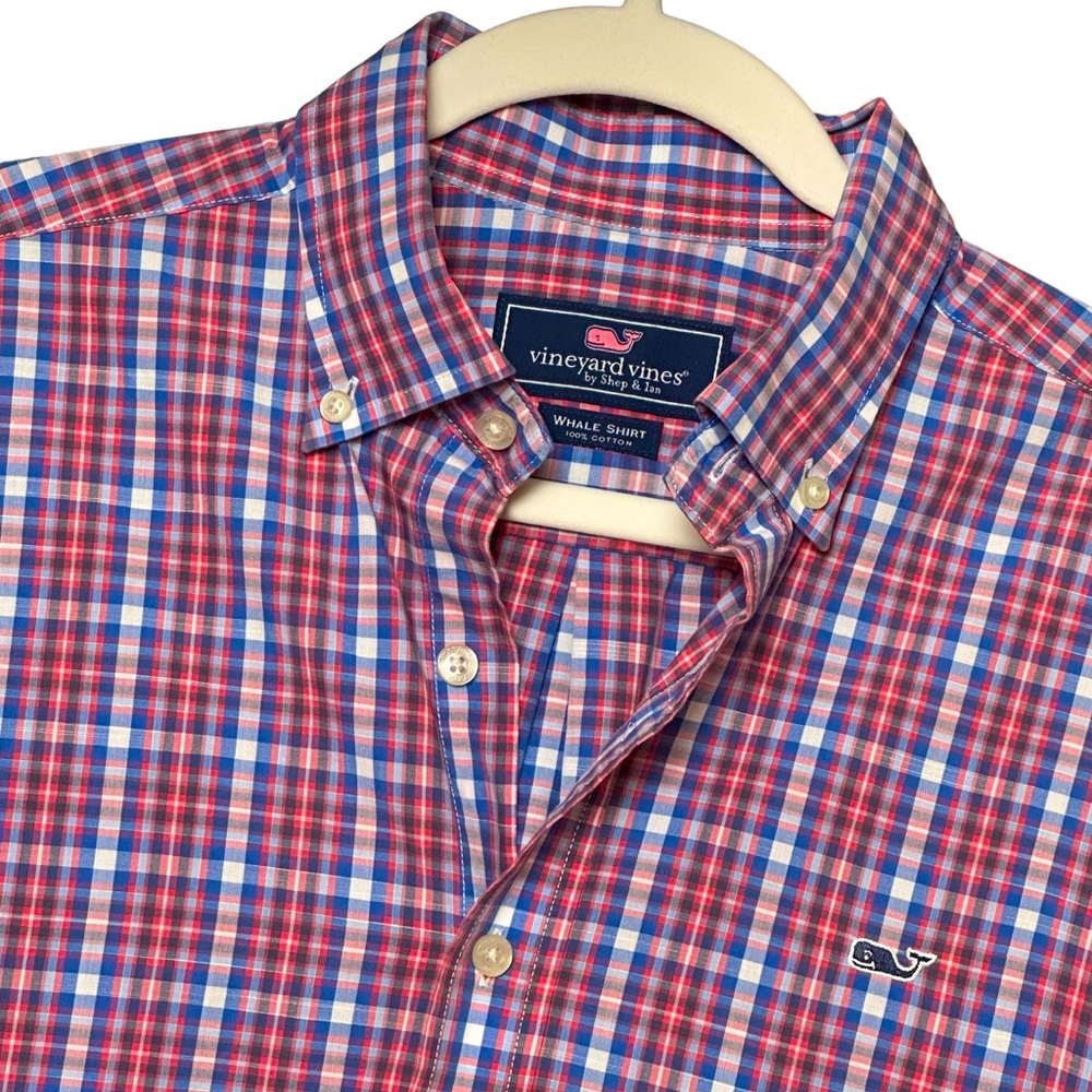 Vineyard Vines Men’s Long Sleeve Plaid Whale Shirt Sz M Red Blue Logo EUC